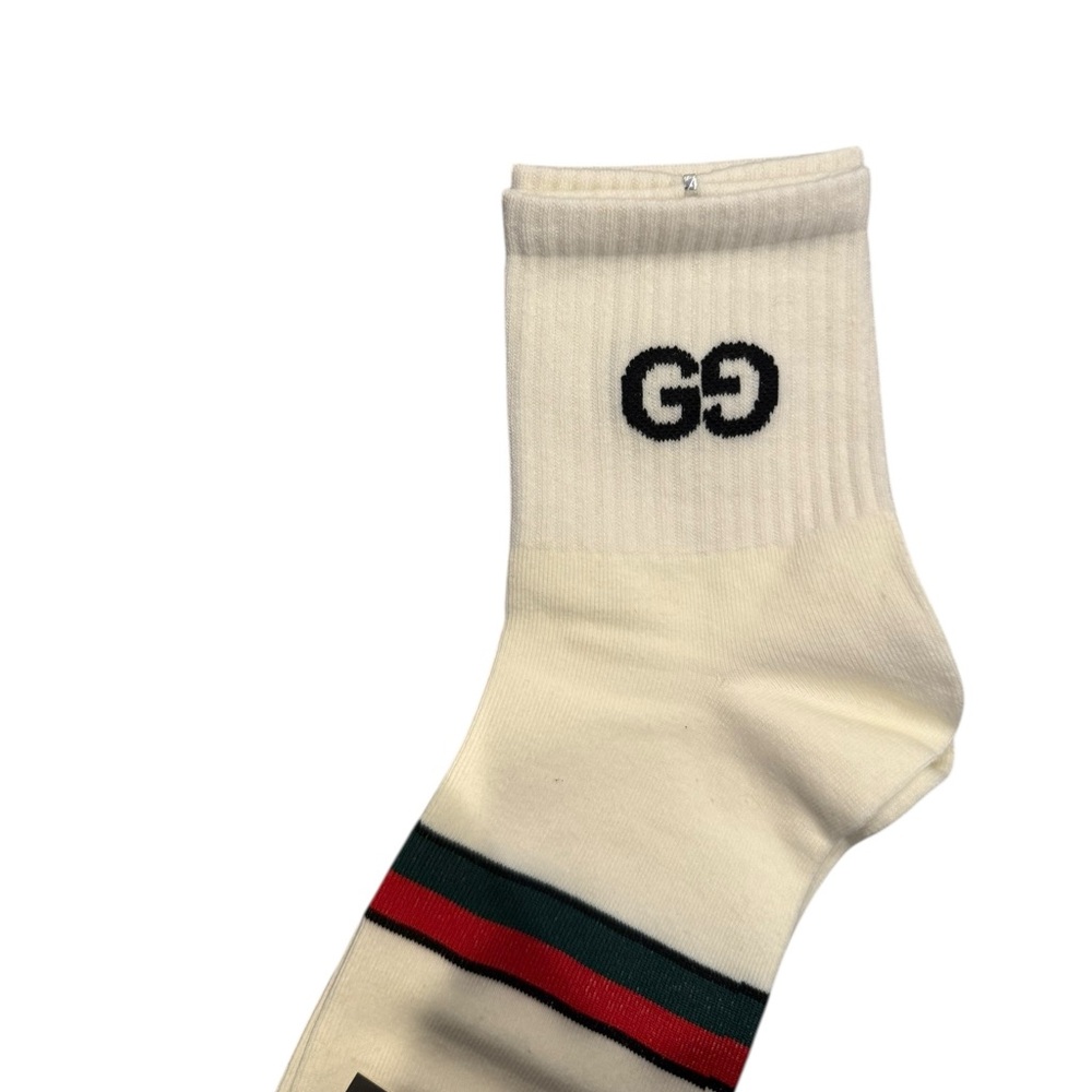 NWT 2 Pair Gucci Outlet Men's Socks Black & Cream with classic Gucci Stripes - Picture 4 of 4